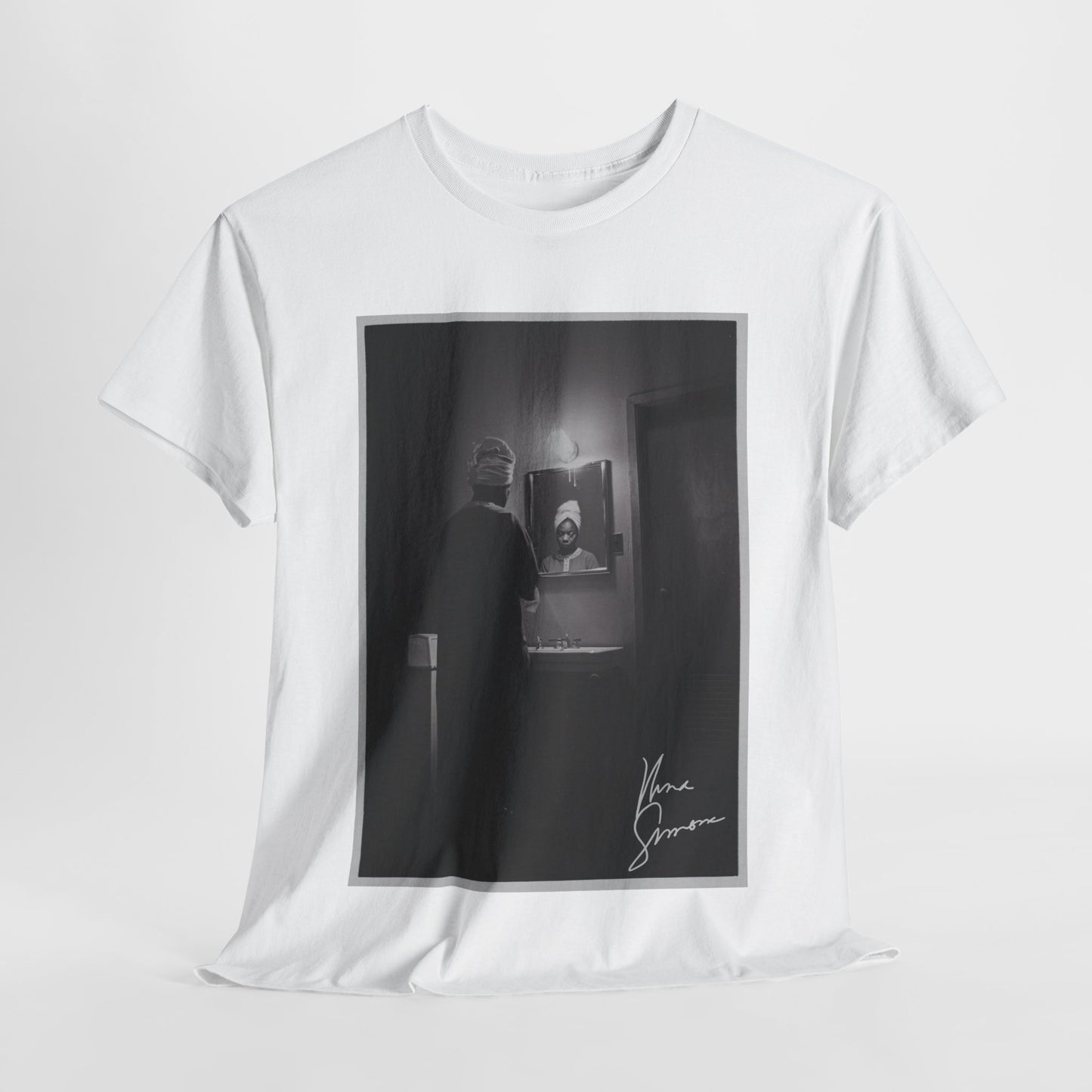Nina Simone – Signature Design T-shirt