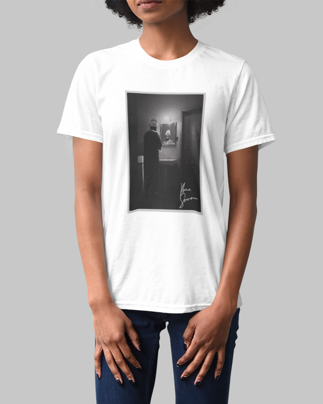 Nina Simone – Signature Design T-shirt